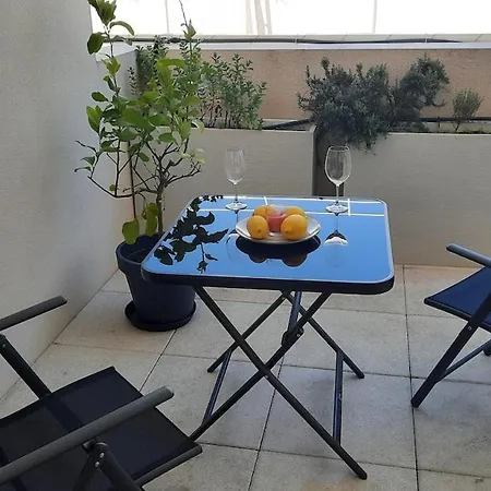 Cosy Et Lumineux Avec Belle Terrasse, A Deux Pas Du Tram Sabines 公寓